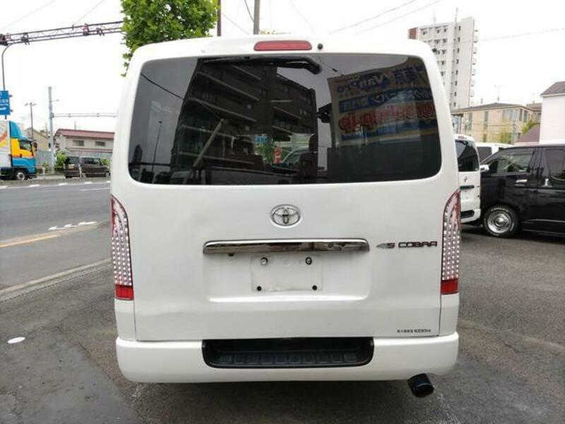 HIACE VAN