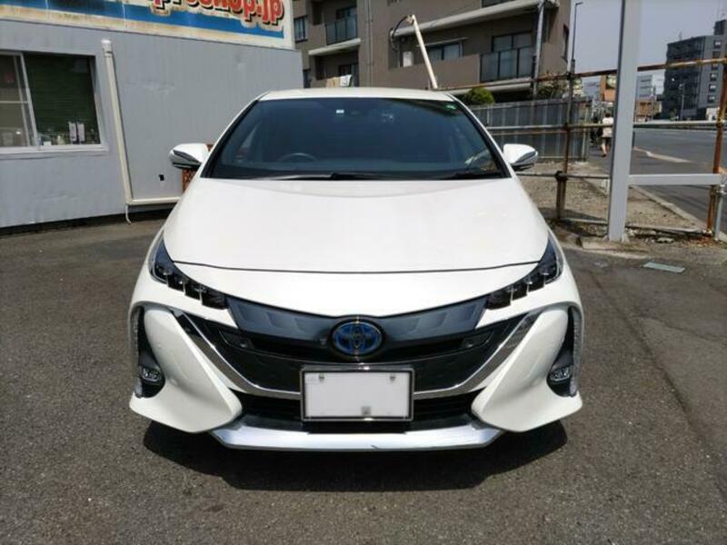 PRIUS PHV