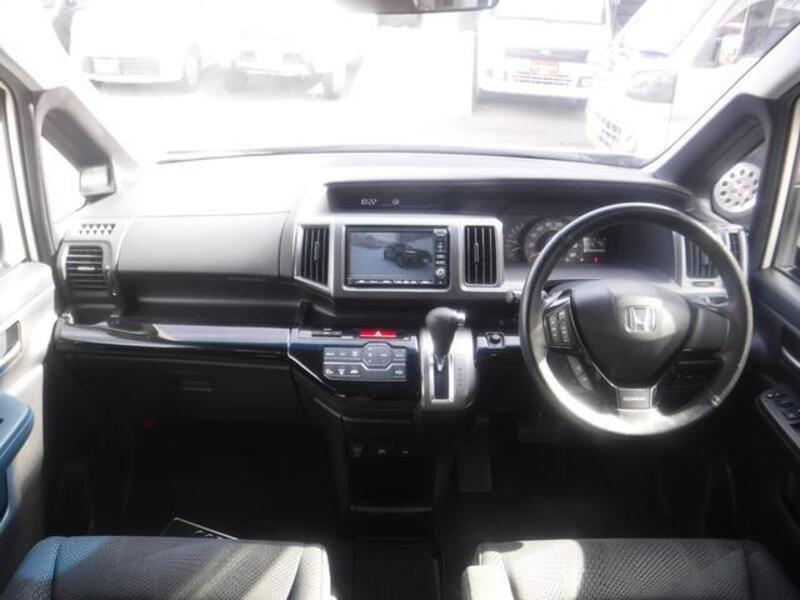 STEPWAGON SPADA