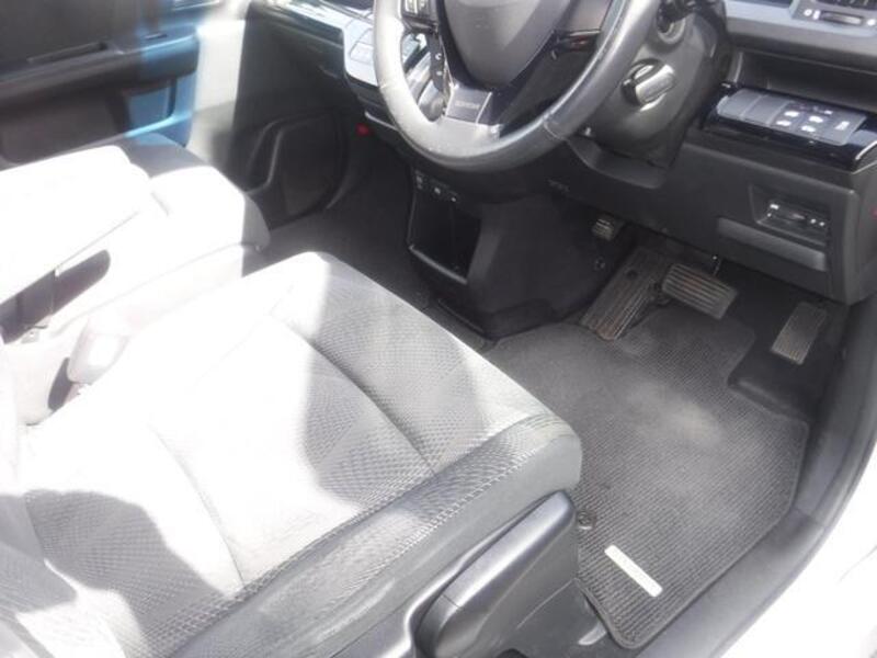 STEPWAGON SPADA