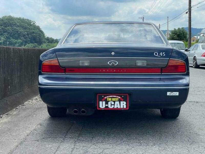 INFINITI Q45