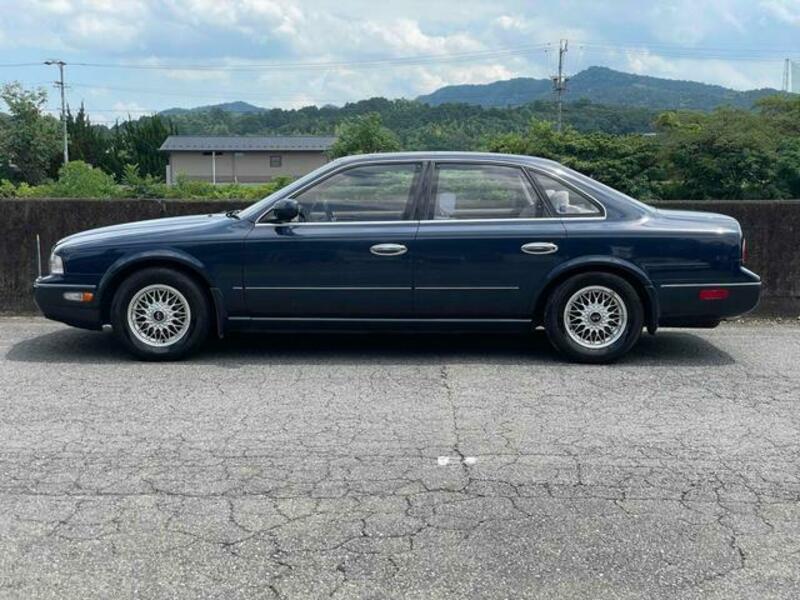 INFINITI Q45