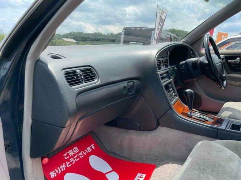 INFINITI Q45