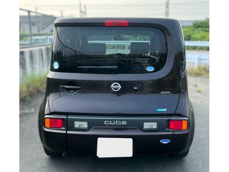 CUBE