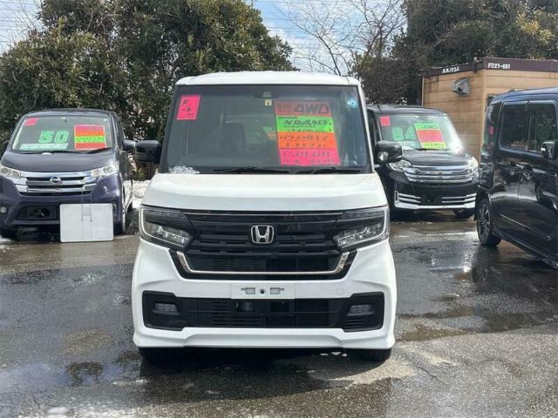 N BOX CUSTOM