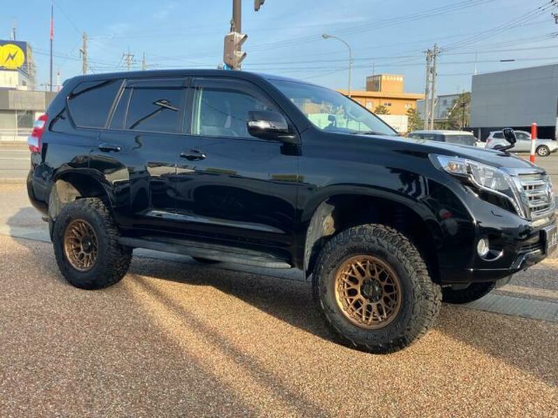 LAND CRUISER PRADO