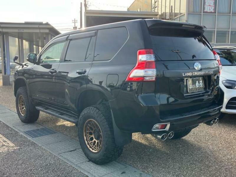 LAND CRUISER PRADO