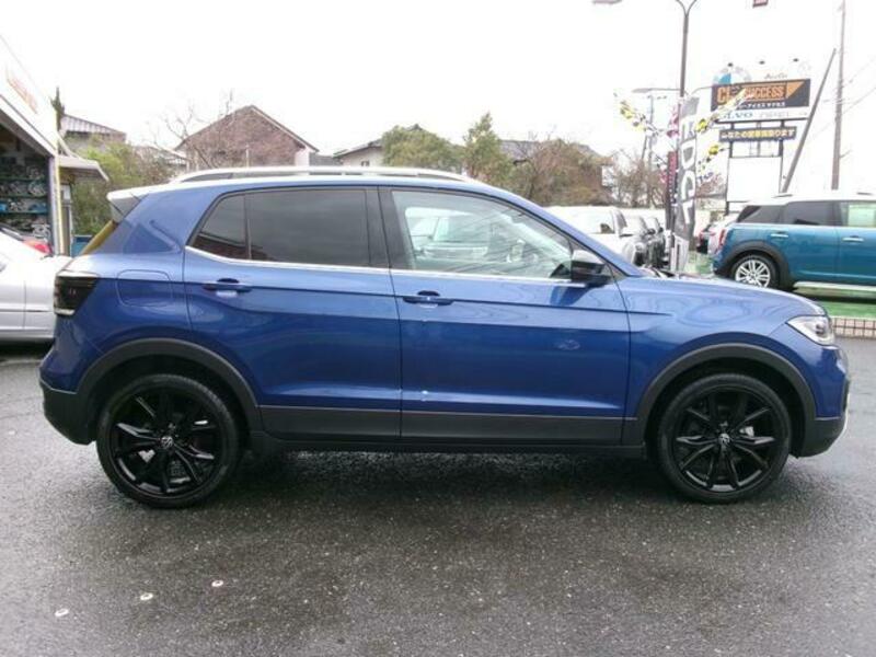 T CROSS
