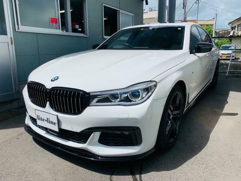 BMW 7 SERIES