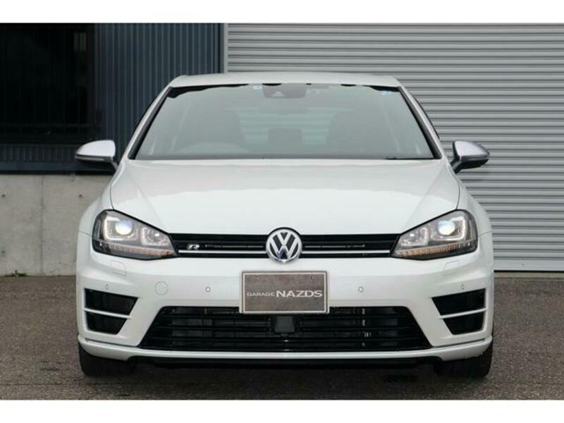 GOLF R
