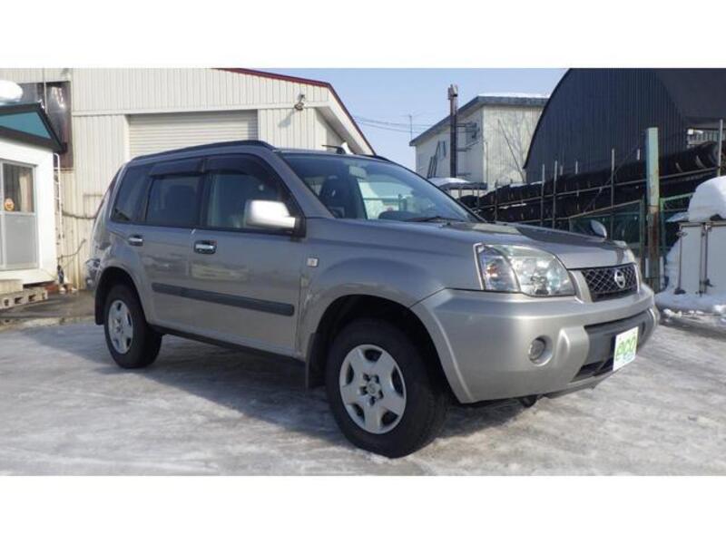 X-TRAIL