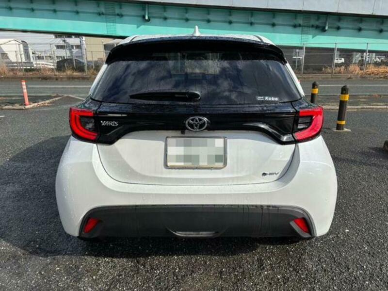 YARIS