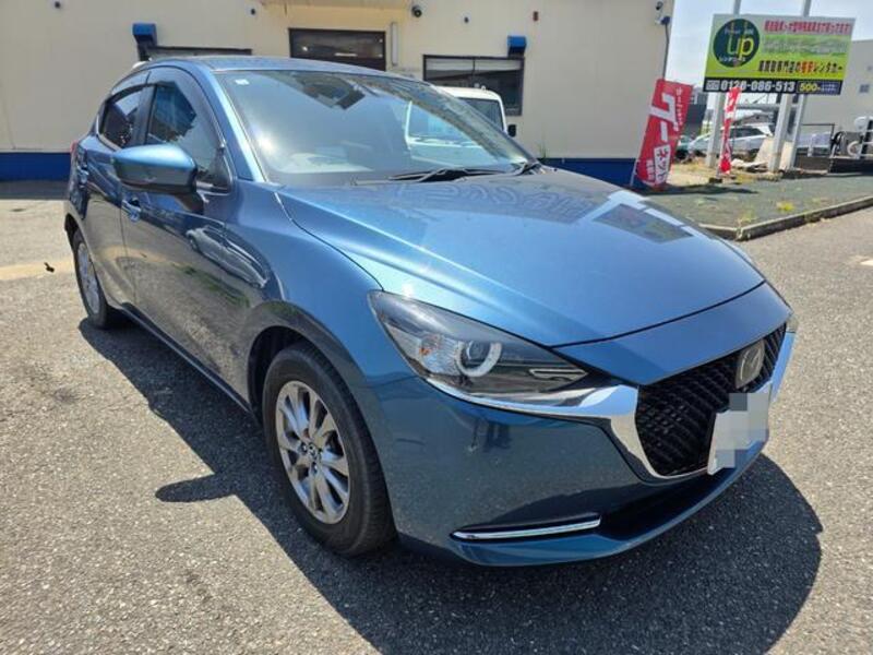 MAZDA2
