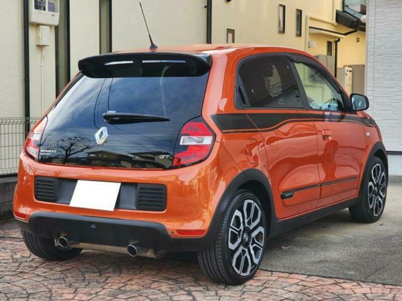 TWINGO