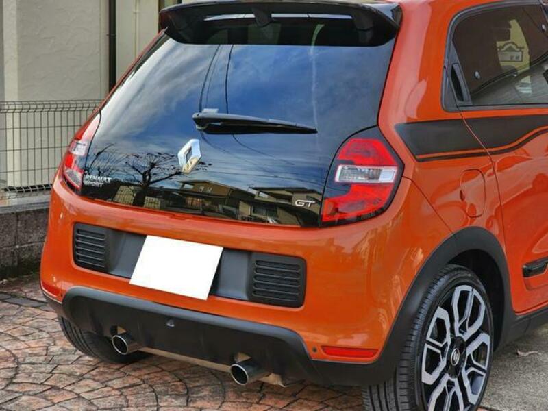 TWINGO