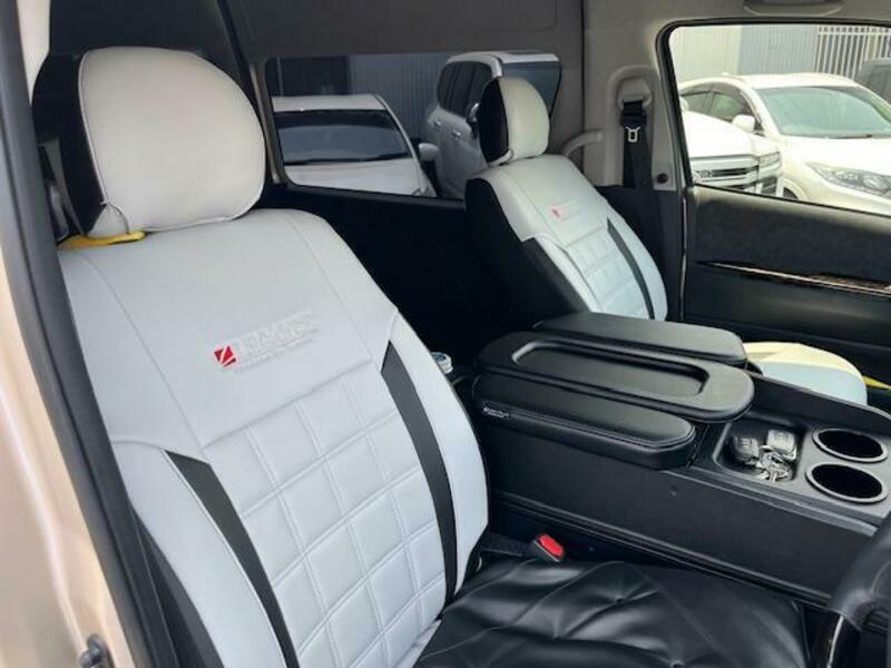 HIACE WAGON