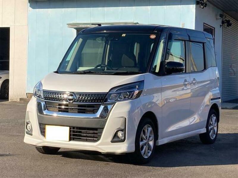 NISSAN DAYZ ROOX
