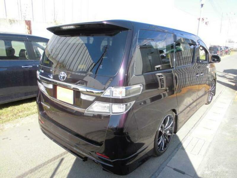 VELLFIRE