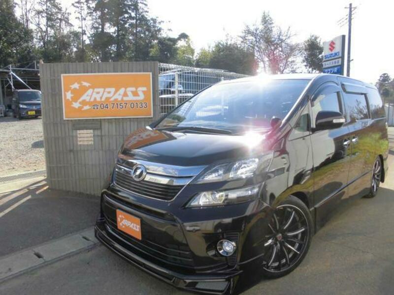 TOYOTA VELLFIRE