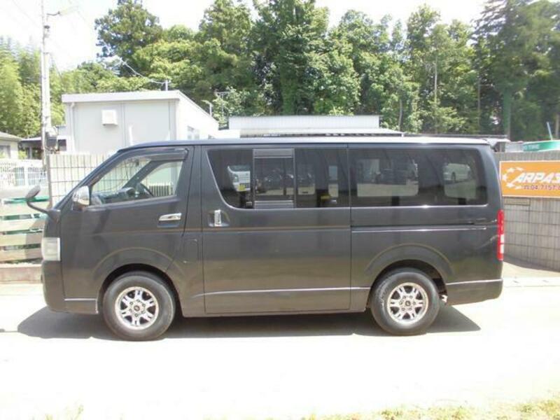 HIACE VAN