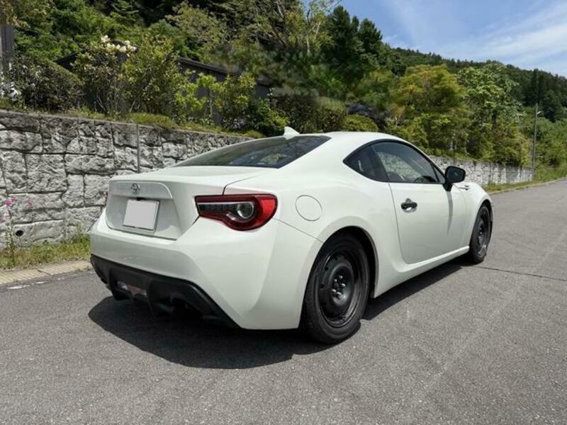 86