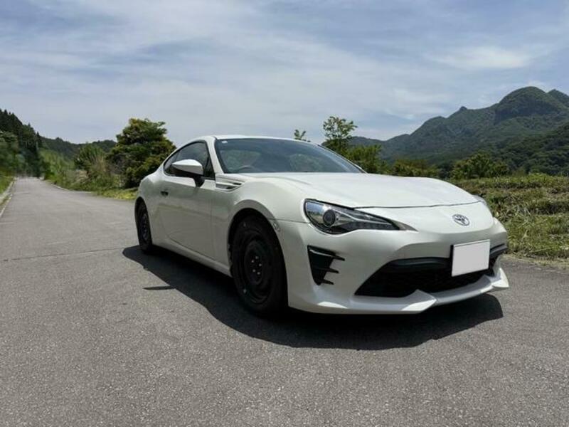TOYOTA 86