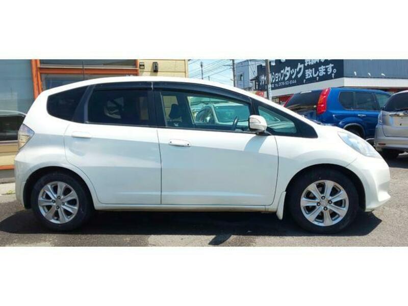 FIT HYBRID