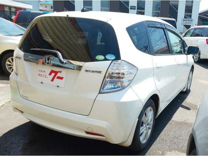 FIT HYBRID