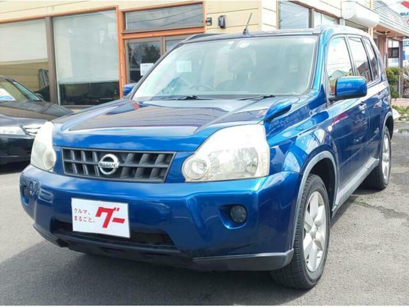 X-TRAIL