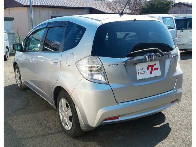 FIT HYBRID
