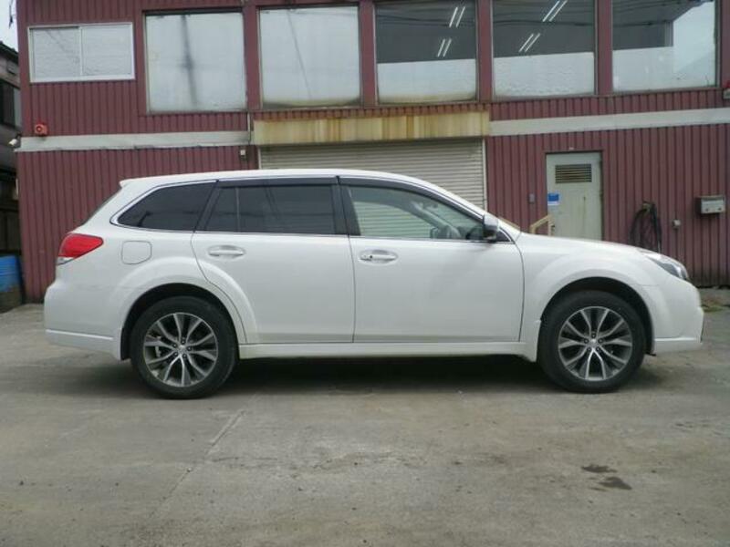 LEGACY OUTBACK