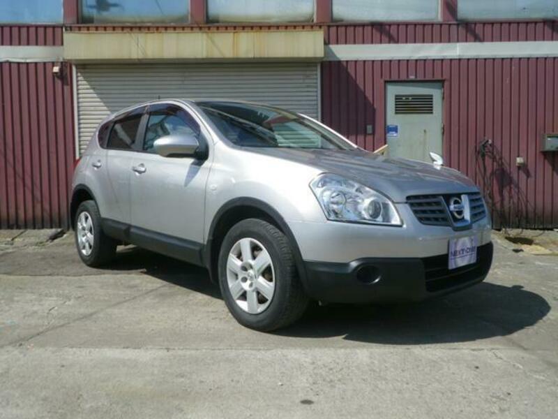 NISSAN DUALIS