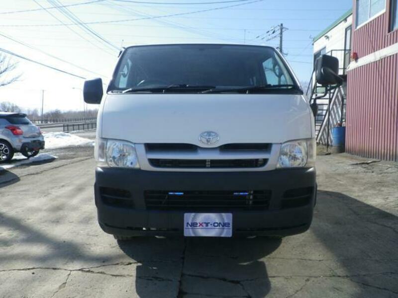 HIACE VAN