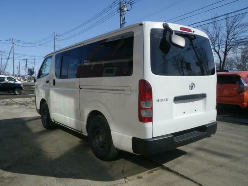 HIACE VAN