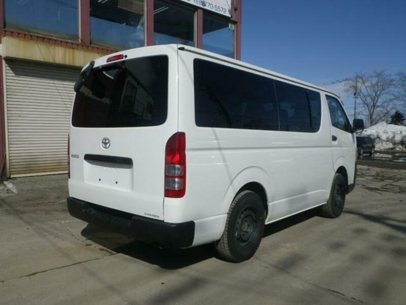 HIACE VAN