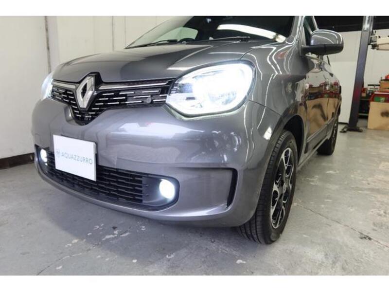 TWINGO