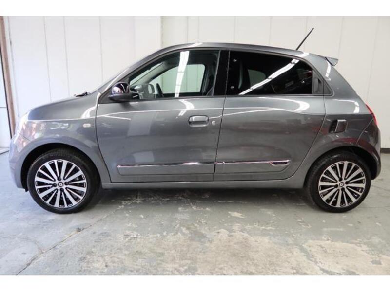 TWINGO