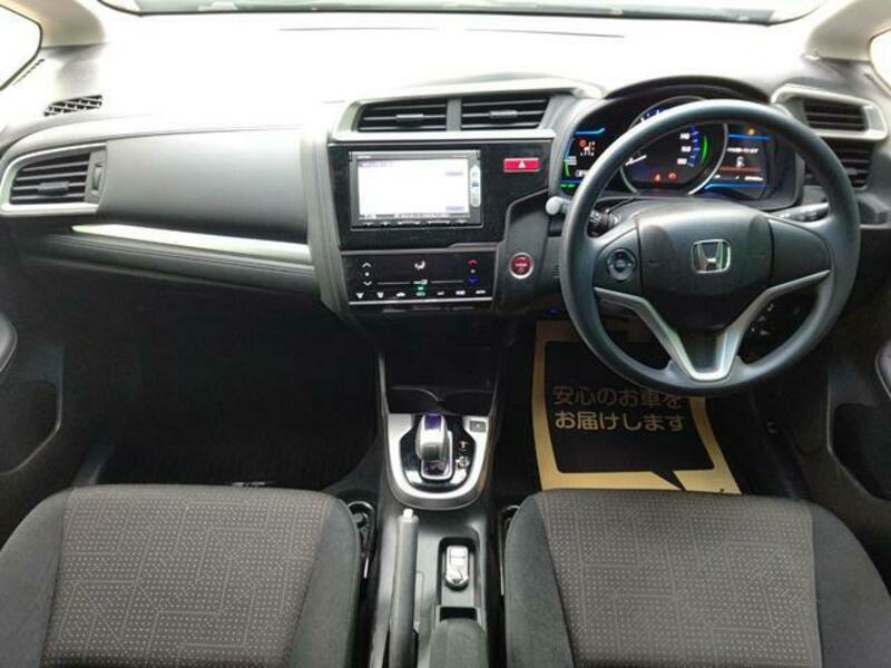 FIT HYBRID