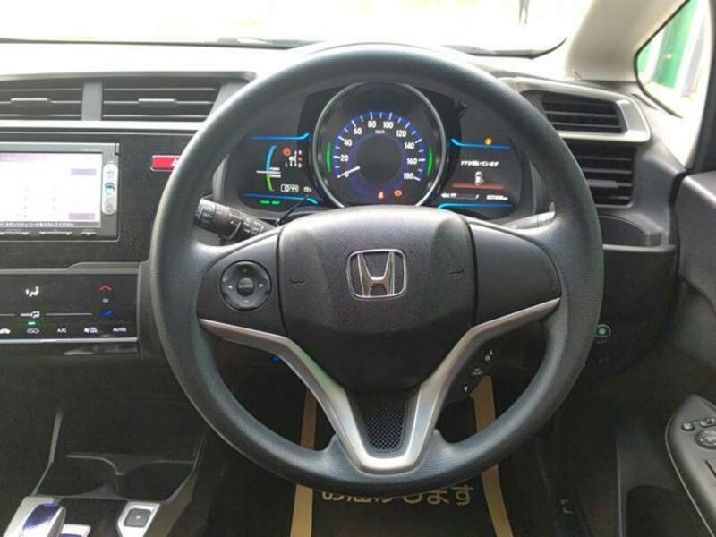 FIT HYBRID
