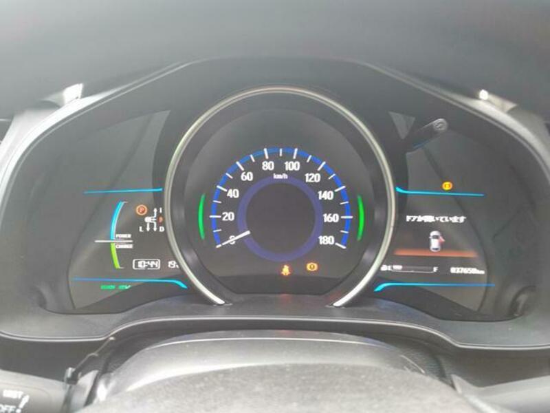 FIT HYBRID