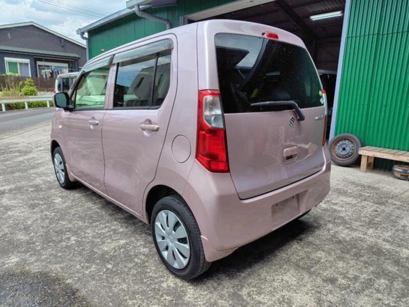 WAGON R