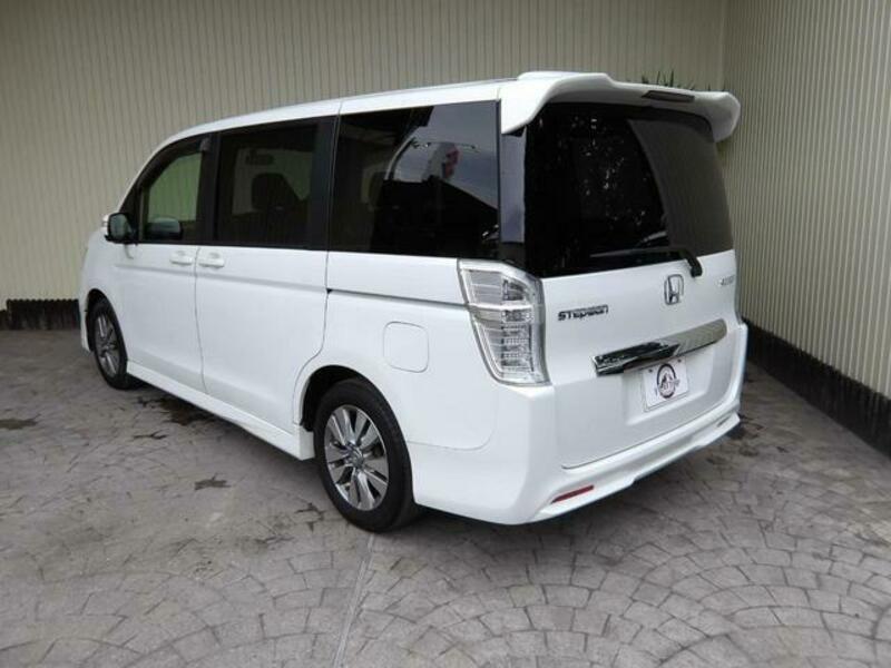 STEPWAGON SPADA