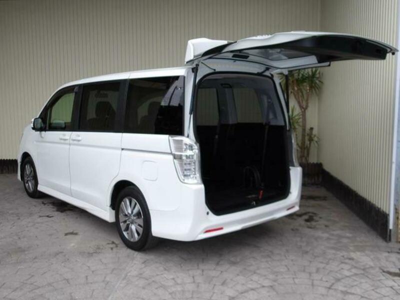 STEPWAGON SPADA