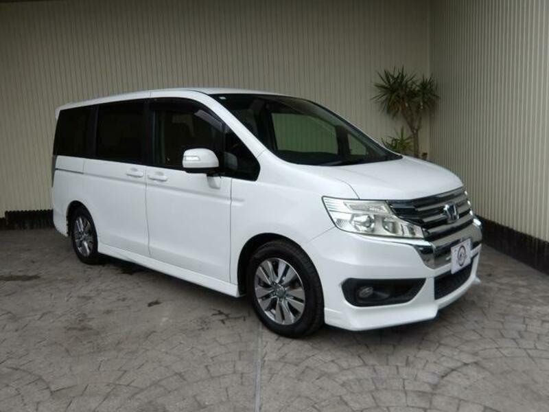 HONDA STEPWAGON SPADA