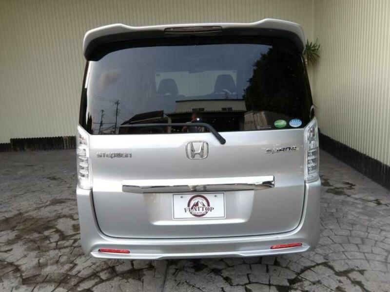 STEPWAGON SPADA