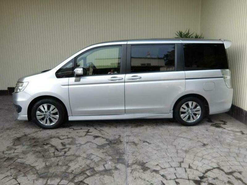 STEPWAGON SPADA