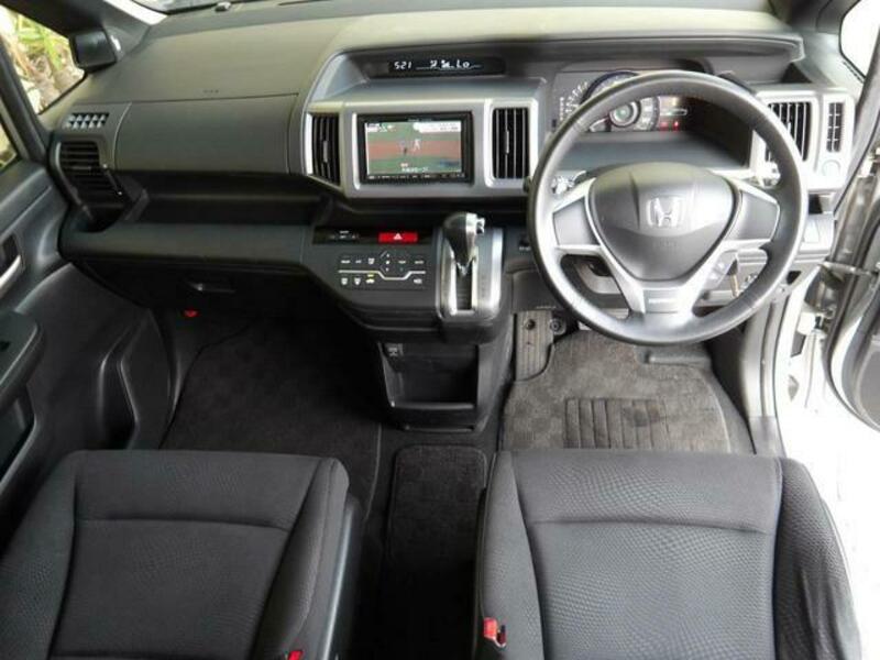 STEPWAGON SPADA