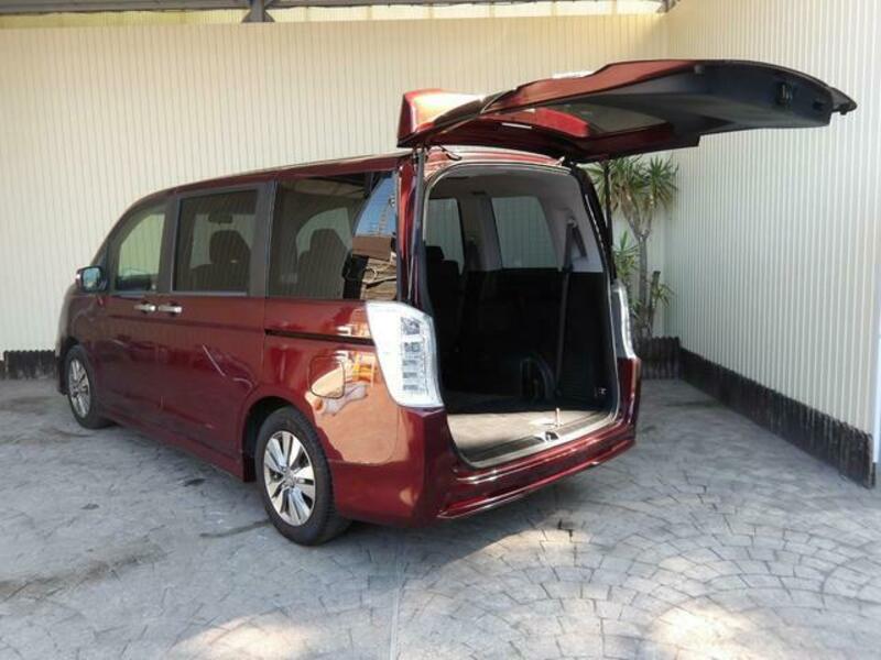 STEPWAGON SPADA