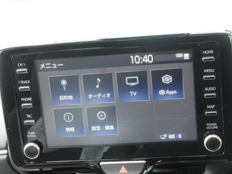 YARIS CROSS