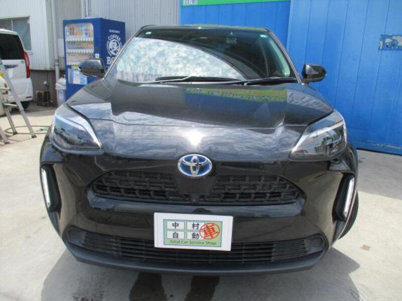 YARIS CROSS